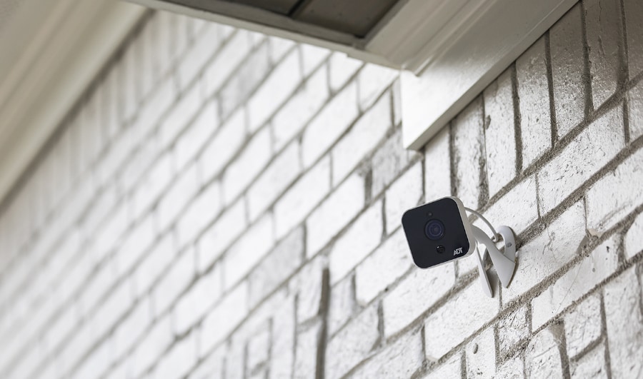 outdoor security cameras Salem
